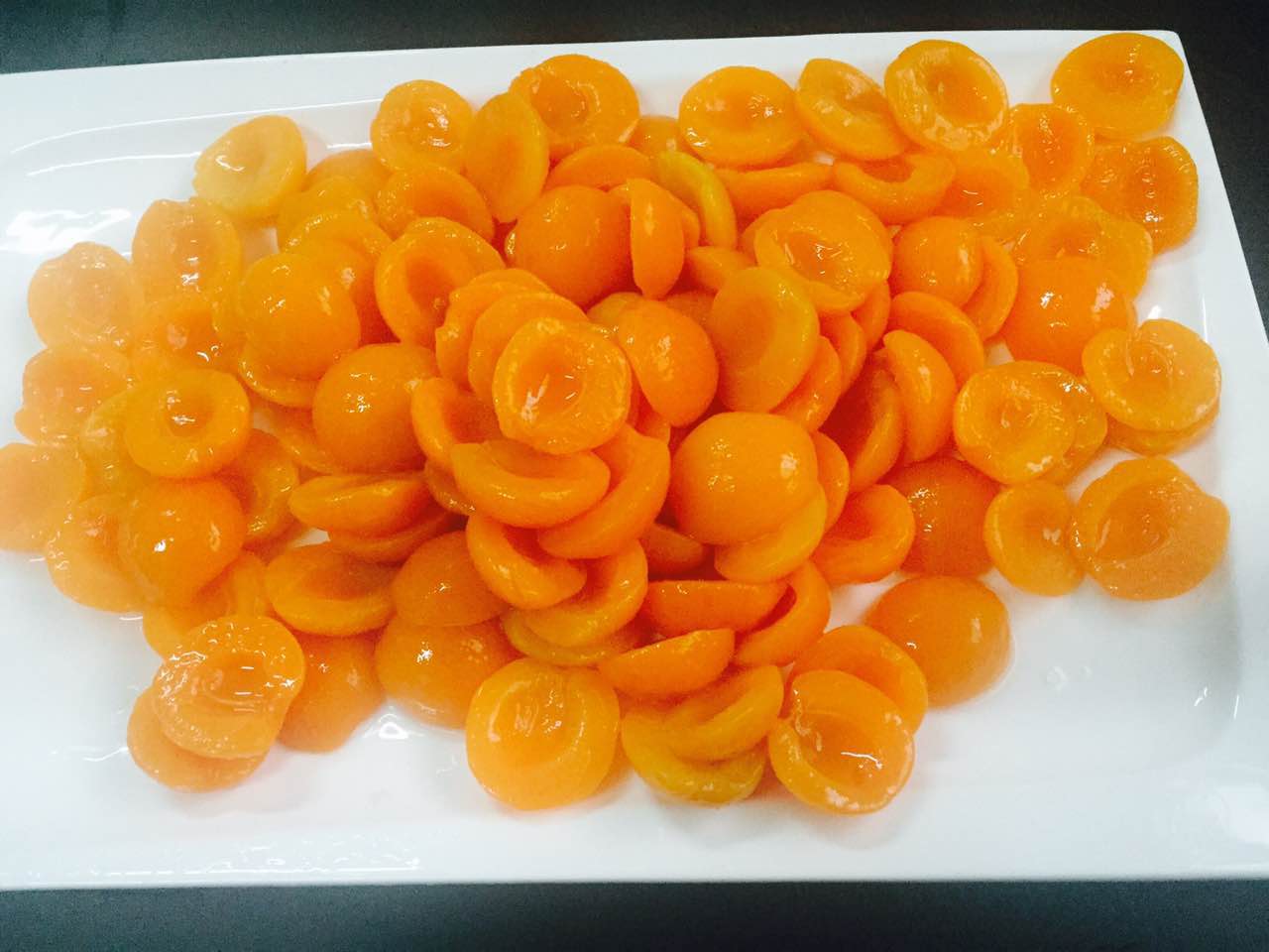 Canned Apricot in light syrup